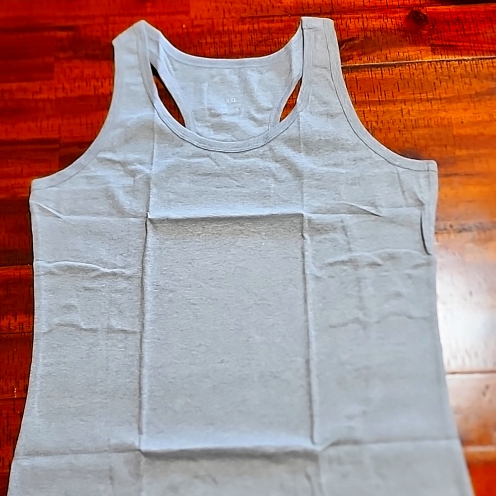 Tank tops. This is for 6 tank tops